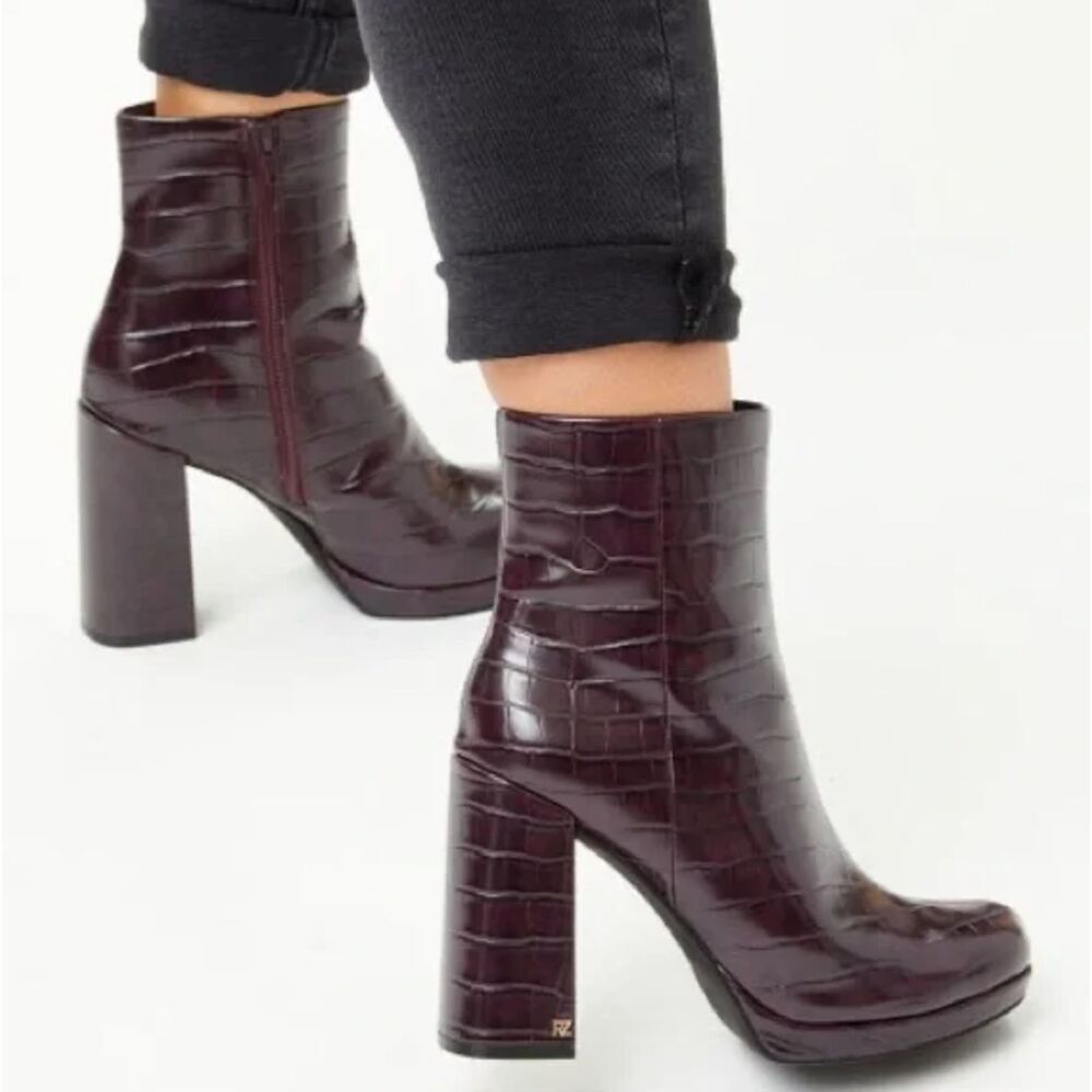 Rachel Zoe Burgundy Mahogany Croc-Embossed Maya Platform Boot Burgundy Size 10